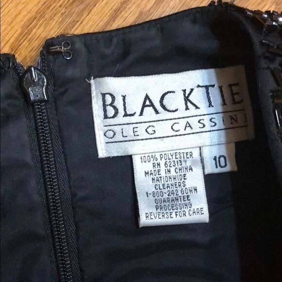 𝅺black Tie Oleg Cassini Embellished Dress Size 10 - Picture 5 of 8